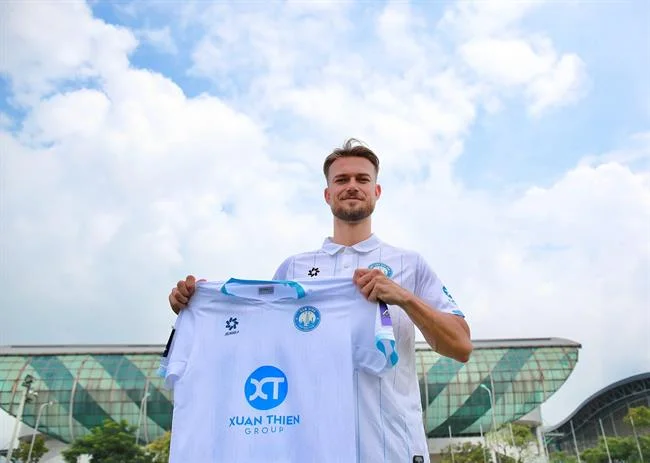 Đá gà trực tiếp tại FU88 với các trận đấu kịch tính và cược hấp dẫn